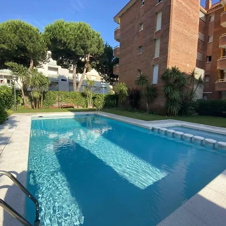 Antillas Piscina Y Terraza Playa Fenals 4pax * 료렛 드 마르