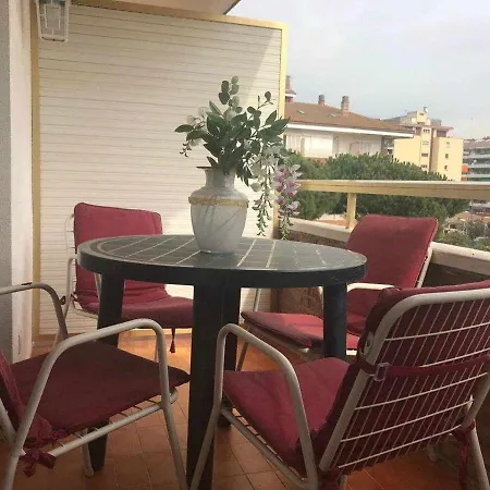 Antillas Piscina Y Terraza Playa Fenals 4pax * 료렛 드 마르