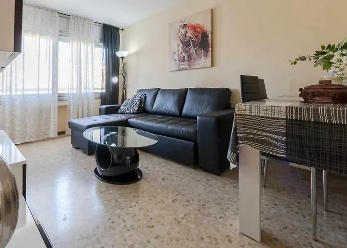 Antillas Piscina Y Terraza Playa Fenals 4pax Appartement