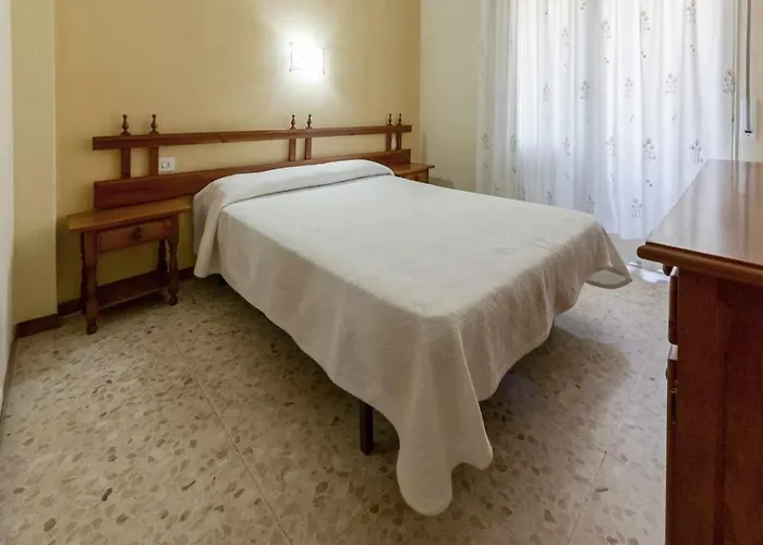 Antillas Piscina Y Terraza Playa Fenals 4pax Appartement