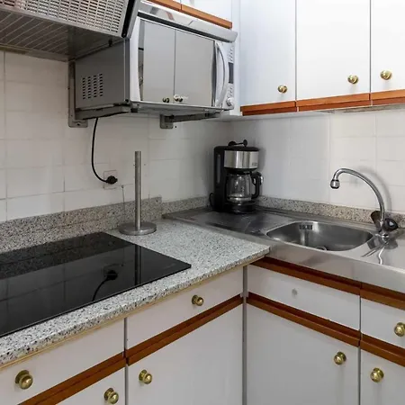 Appartement Antillas Piscina Y Terraza Playa Fenals 4pax *