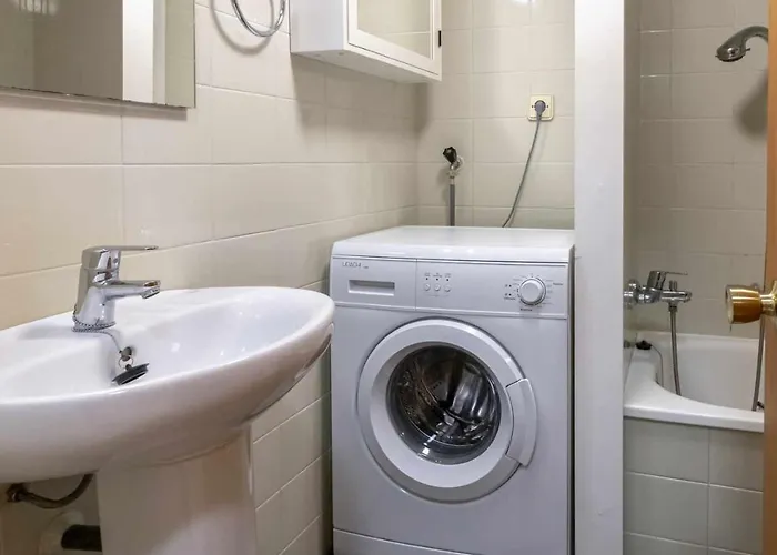 Apartament Antillas Piscina Y Terraza Playa Fenals 4pax *